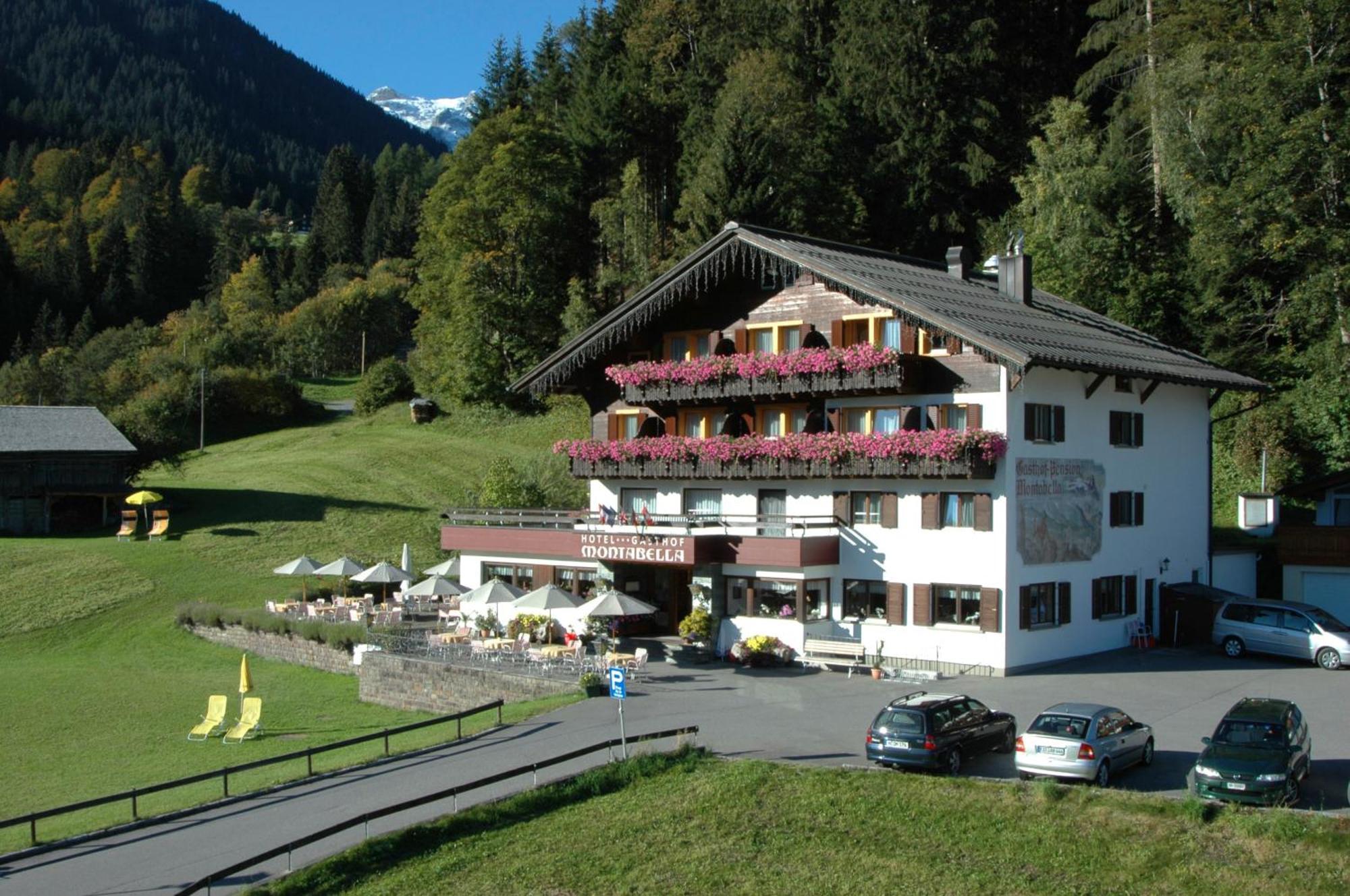 Hotel Montabella Schruns Zewnętrze zdjęcie
